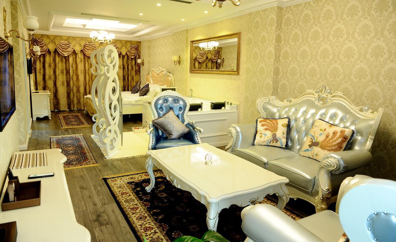 Hotel Britania Kamez المظهر الخارجي الصورة