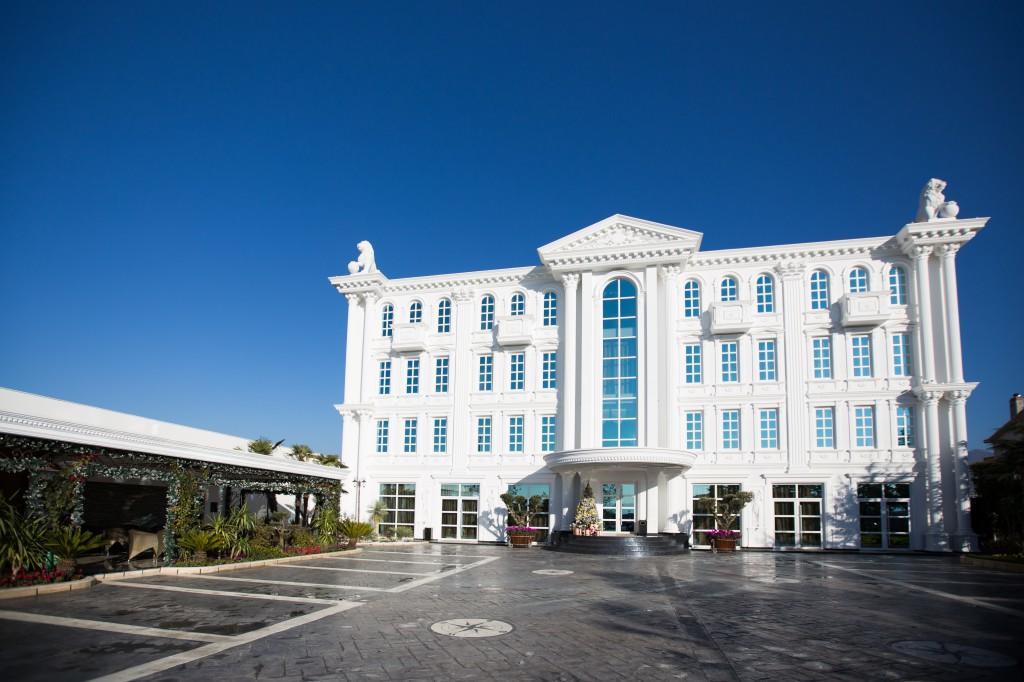 Hotel Britania Kamez المظهر الخارجي الصورة