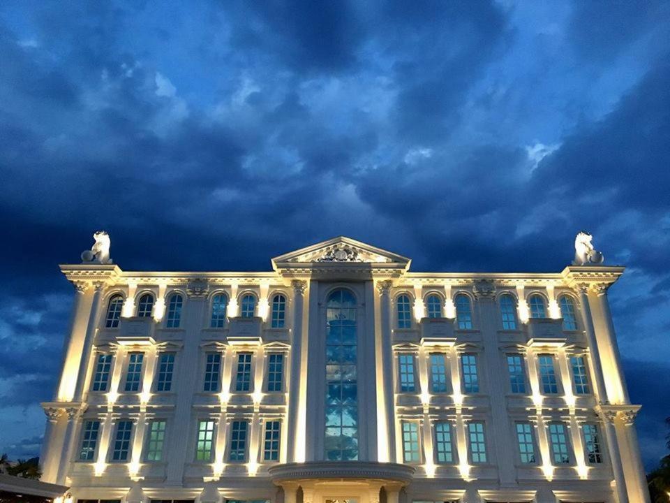 Hotel Britania Kamez المظهر الخارجي الصورة